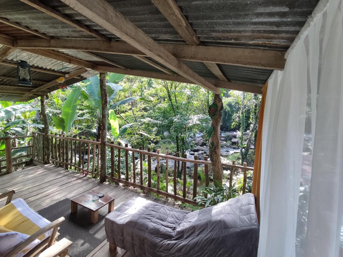 Cabana Vista Rio Celeste Extérieur photo